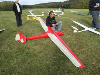 doug-sky.jpg (185602 bytes)