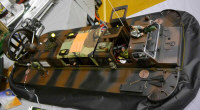 hovercraft.jpg (73709 bytes)