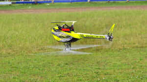 steve-heli.jpg (467656 bytes)